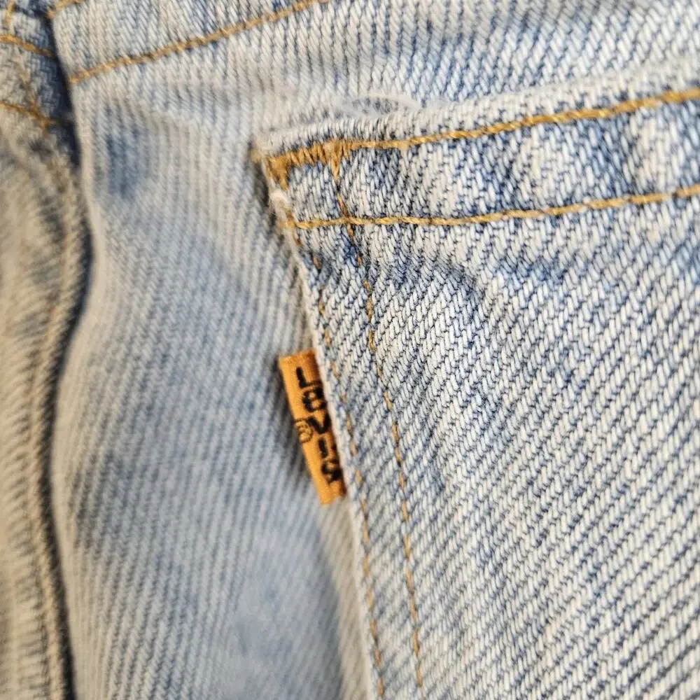 Levi's 550 Relaxed Fit Mens Jeans 30x32 (28x29.5) Light Wash 90's